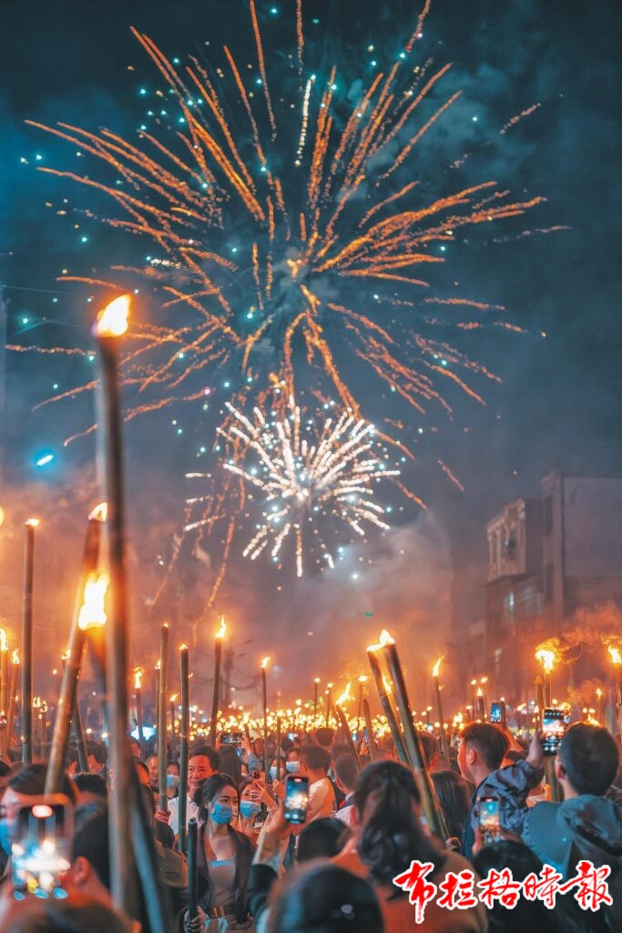 image015 683x1024 - 【布拉格时报】高州忠平社年例吸引近十万人次走进沙田镇