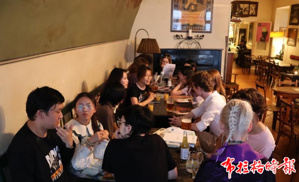 WPS图片1 - 【布拉格时报】清华学子在布拉格开展青年交流和主题路演活动