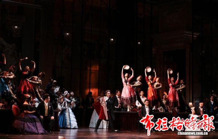 image039 1 - 【布拉格时报】歌剧《茶花女》领衔 2025年“湾区音乐汇”启幕