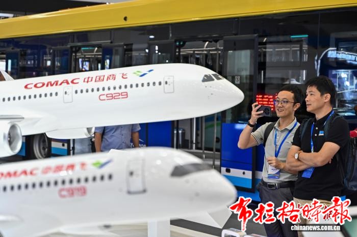 image057 - 【布拉格时报】国际机场博览会在穗启幕 “三会五展”打造航空盛会标杆