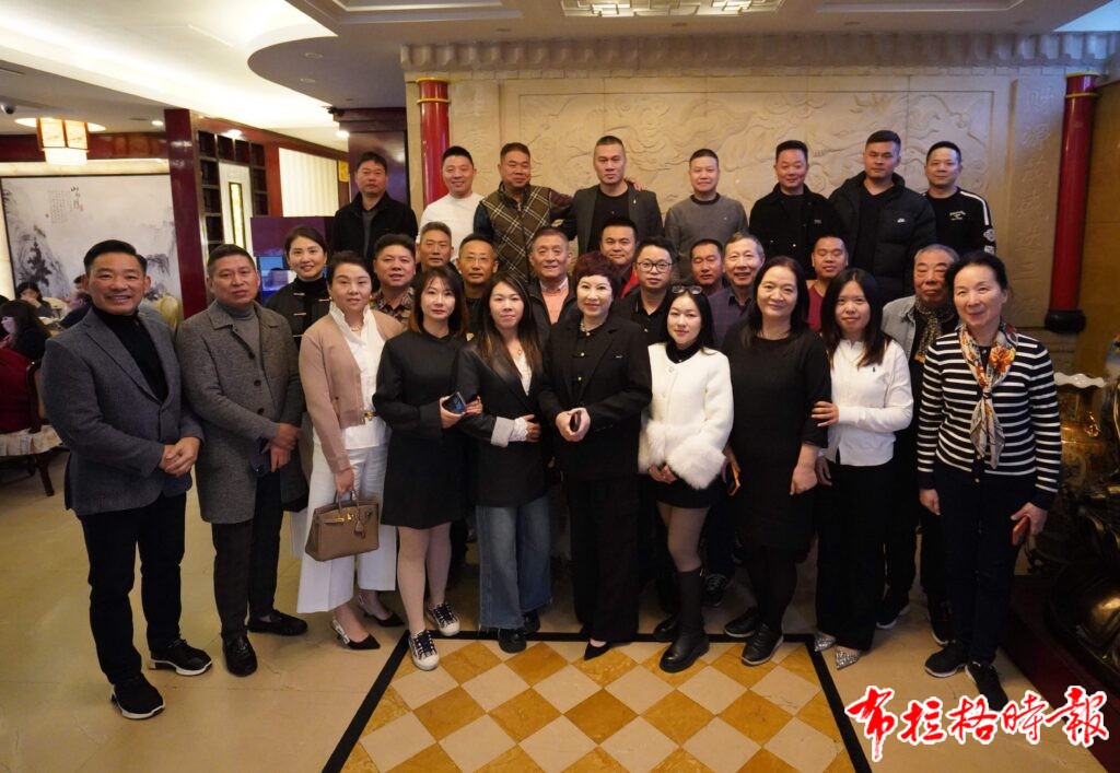 DSC06367 副本 1024x707 - 【布拉格时报】月满布拉格 情系故乡心—捷克华商联合会举办庆国庆迎中秋晚宴