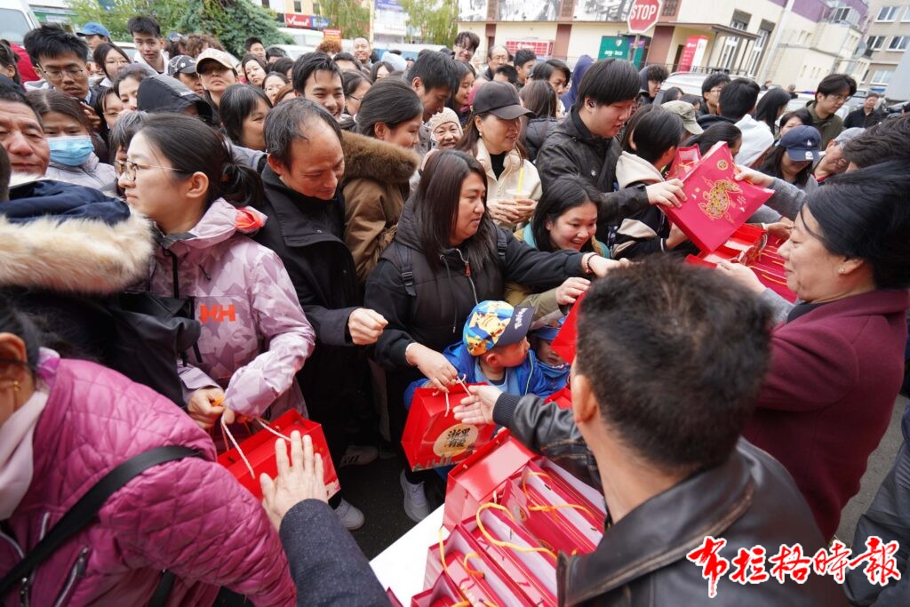 DSC06599 副本 1024x683 - 【布拉格时报】“浙里有爱·天涯共此时”中秋慰侨活动（捷克站）在布拉格温情启幕，侨心聚首共话家国团圆