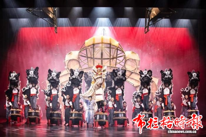 image018 - 【布拉格时报】创新岭南文化表达 舞剧《醒·狮》斩获文华剧目奖