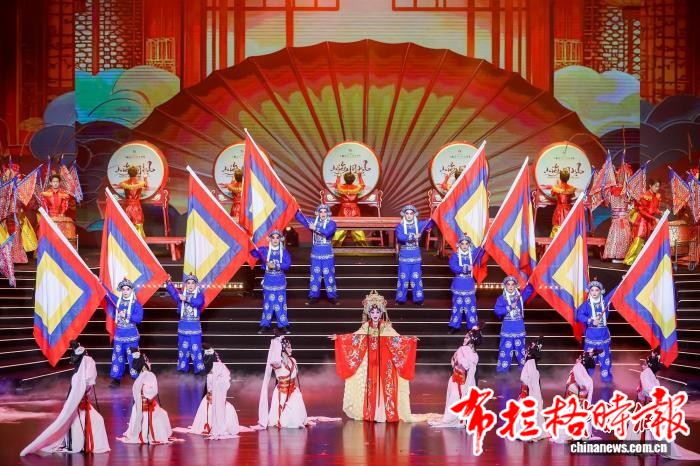 image033 - 【布拉格时报】第13届中国国际民间艺术节在广东佛山开幕