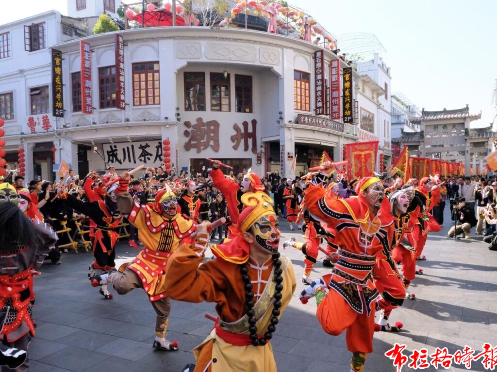 【布拉格时报】青龙庙会:根脉更亲 家国更兴 image037 1024x768 - 【布拉格时报】青龙庙会:根脉更亲 家国更兴