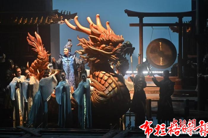 【布拉格时报】《图兰朵》百年纪念版融入中华文化 凸显文明交流互鉴 image048 - 【布拉格时报】《图兰朵》百年纪念版融入中华文化 凸显文明交流互鉴