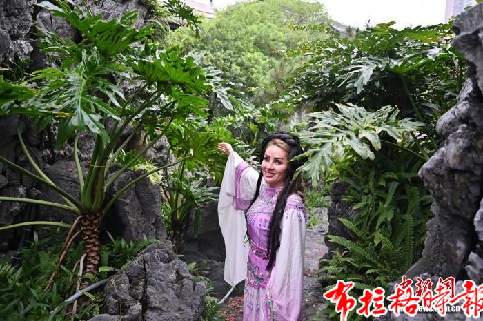 【布拉格时报】中阿诗人羊城体验跨越国界与时空的“诗意粤腔” image082 - 【布拉格时报】中阿诗人羊城体验跨越国界与时空的“诗意粤腔”